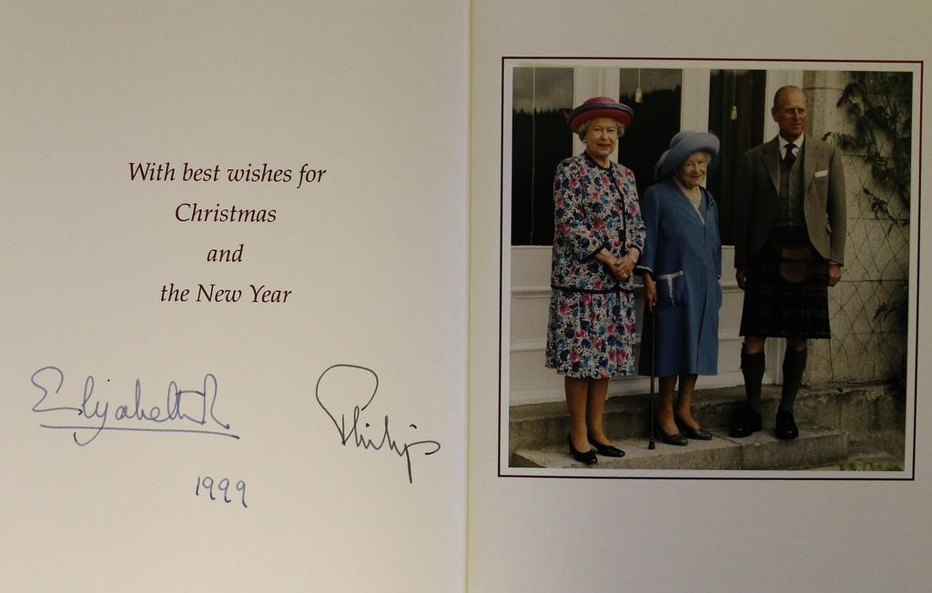 1999: The following year, the Queen sent a card featuring her mother.