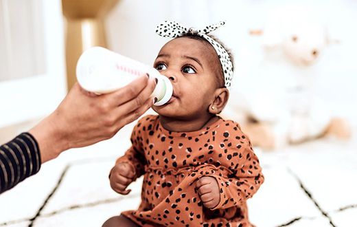 Weaning from bottle [What to Expect]