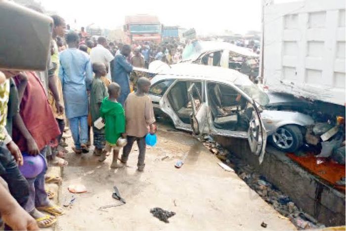 18-year-old boy without driver’s license to be investigated after crash