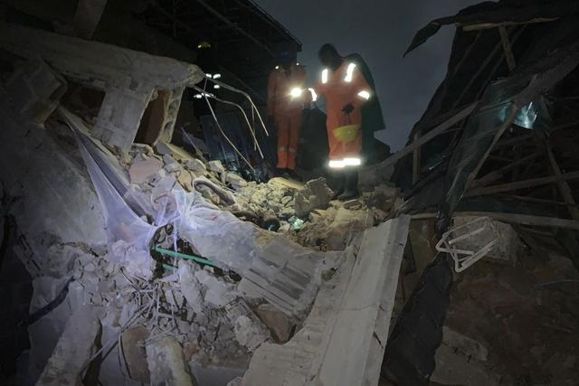 Six site workers were trapped under the collapsed building [LASEMA]