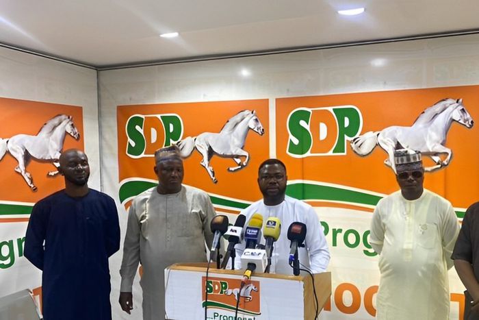 Members of the Murtala Ajaka Campaign Team of the Social Democratic Party (SDP) led by Isaiah Davies Ijele (middle). [Facebook]