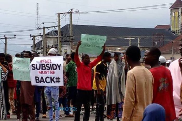 Protesting youths in Niger State wants fuel subsidy back.