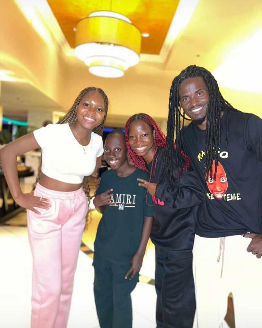 Tenge Tenge with Nigerian comics