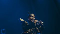 Yemi Alade shines in sold-out Le Zénith Paris concert