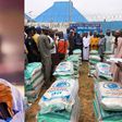 Defence Minister donates 15 trucks of fertiliser to Zamfara APC