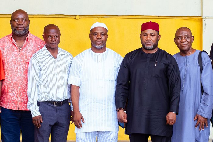 Omonlei Imadu Lekan Fatodu and Lagos Government officials.