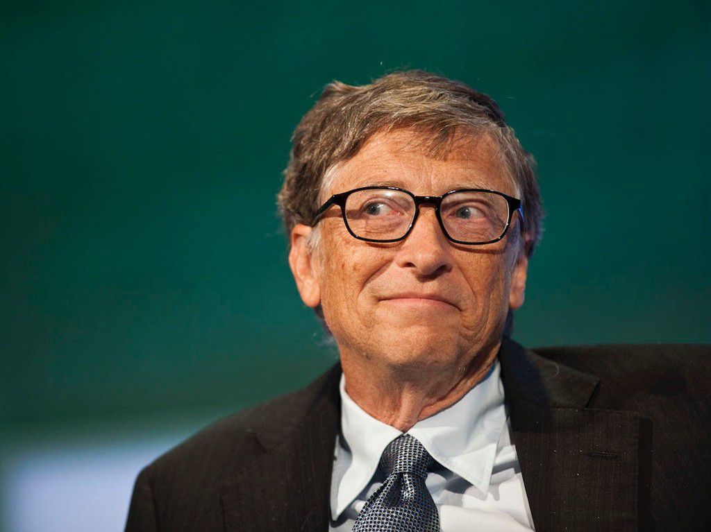 The Sunday Times once referred to Lynch as "Britain's Bill Gates," while The Financial Times called him "the doyen of European software."