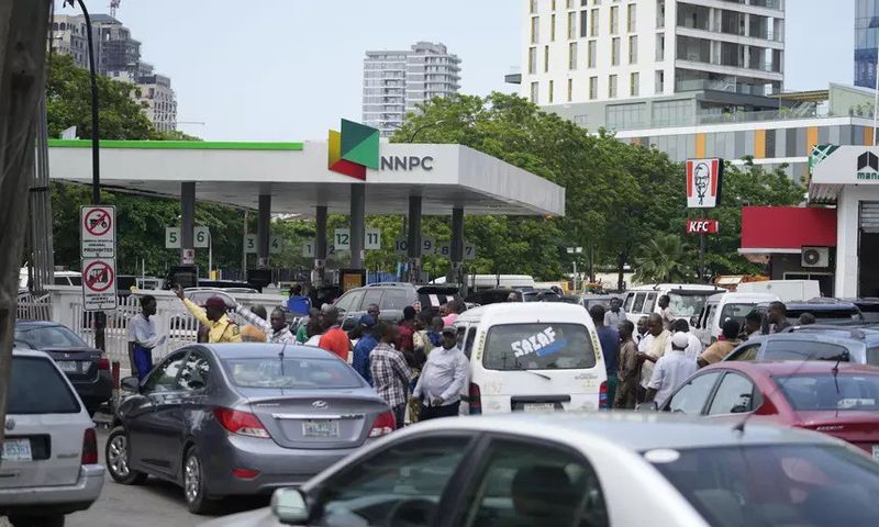 NNPC fuel petrol scarcity