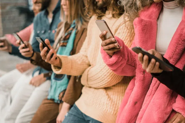 Countries with the highest online presence on mobile phones