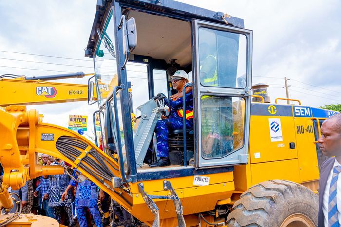 Abiodun to complete reconstruction of Abeokuta-Ifo-Ota highway in 18 months [X:@DapoAbiodunCON]