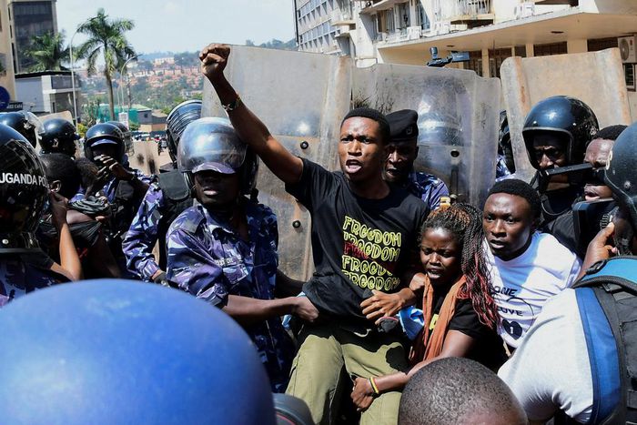 Protesters being arrested Source: Reuters