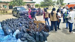 400 Nigerians deported from UAE arrive at Abuja airport.