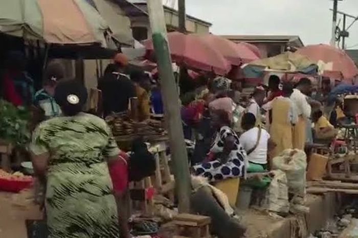 Benin traders open for night market after poll as voting ends in Edo election [guardian]