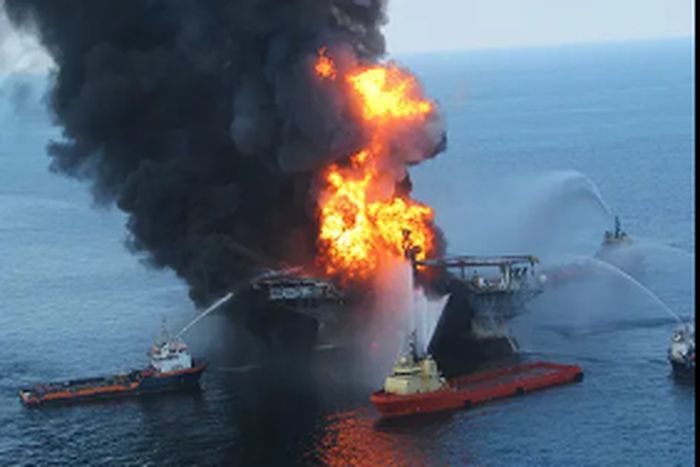 20 die as Cargo boat explodes, sinks in Bayelsa waterways [Guardian Nigeria]