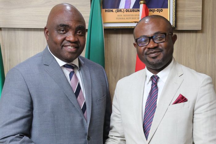 R-L: Minister of Interior, Dr. Olubunmi Tunji-Ojo, ICRC Director General, Dr. Jobson Oseodion Ewalefoh. [ICRC]