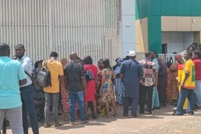 Nigerians waiting at National Agricultural Insurance Corporation at the Central Area in Abuja to buy government subsidised bags of rice [NAN]