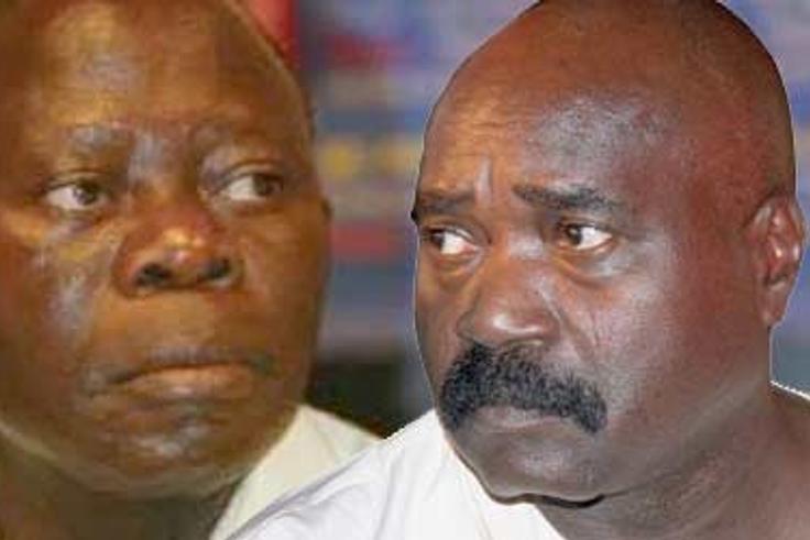 Oshiomhole mourns with his predecessor, Igbinedion, over mother’s demise. [Vanguard]