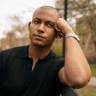 Intense eye contact without emotional connection [x.com]