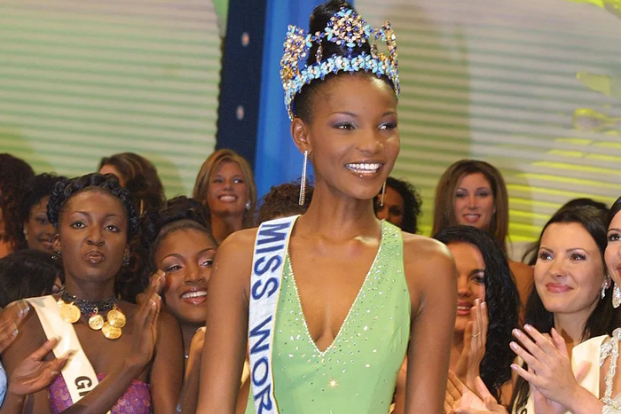 Agbani Darego won Miss World [okayafrica]