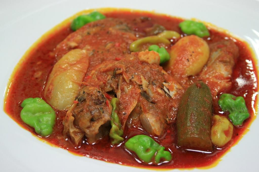 Food will be everywhere this Christmas. Like this Tilapia light soup