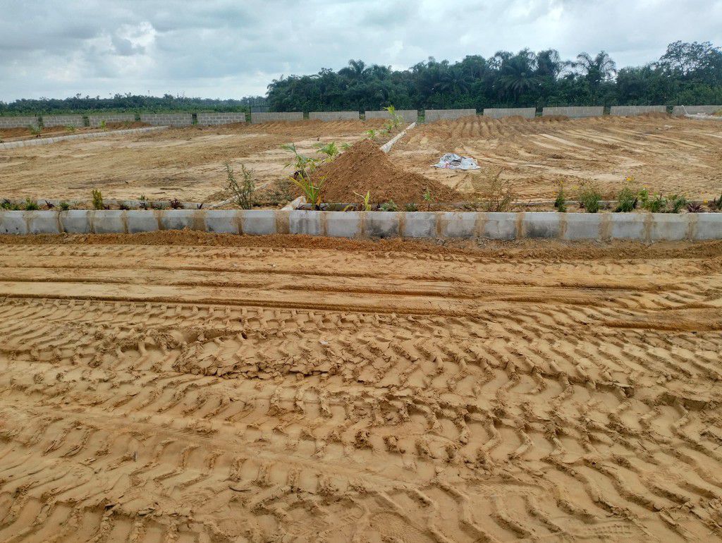 Invest in City Pearl & Garden, opposite Lekki Int'l Airport, Epe -AY HOMES