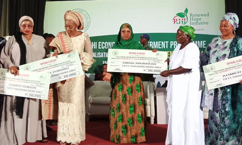 First Lady inaugurates ₦1.85bn empowerment support to women petty traders [NAN]
