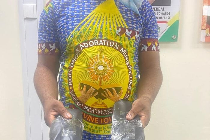 Spain-bound man hides cocaine in his sandals to board flight, NDLEA catches him [Facebook:NDLEA]