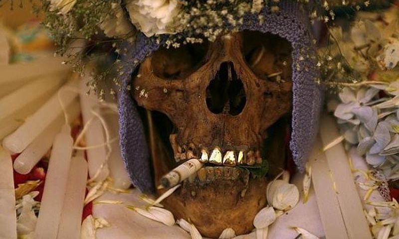 Some unusual funeral rituals around the world [ScoopWhoop]