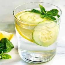 Cucumber and mint water [PinchandSwirl]