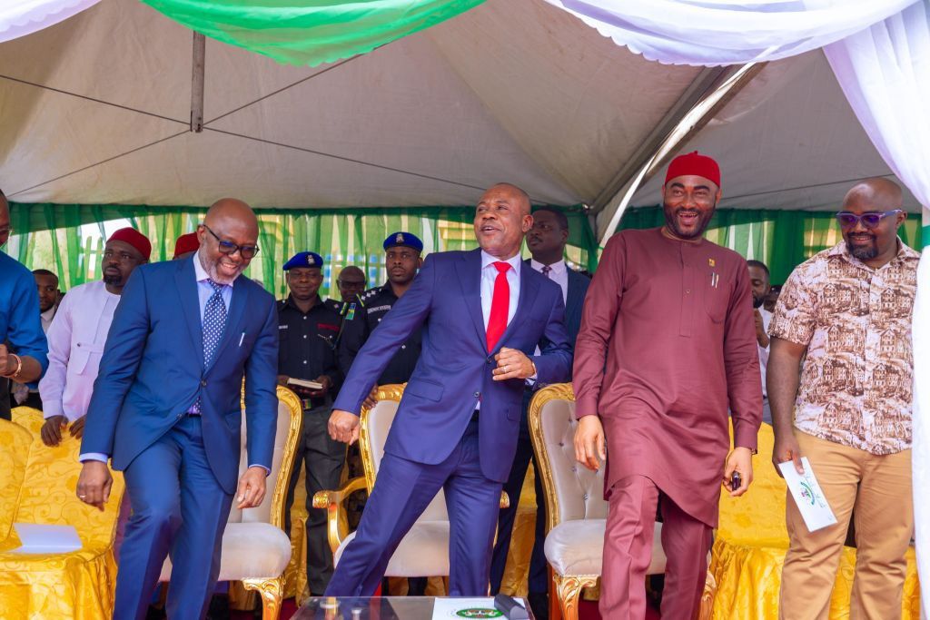 Enugu State governor names street after viral musician Gentleman Mike Ejeagha