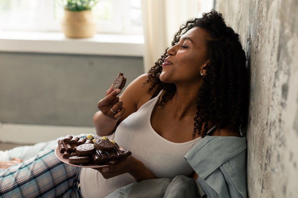 Dark chocolate is a powerful aphrodisiac [RBK]