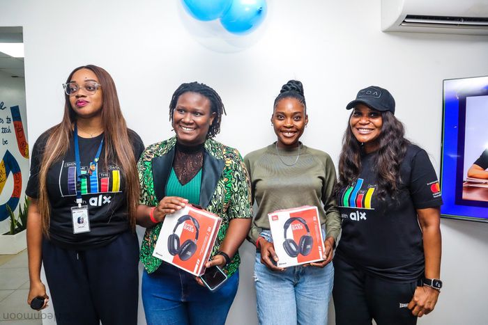 L-R: Country General Manager, Ruby Igwe; Data Science Graduates and Country Marketing Manager, Seun Babajide-Duroshola; at the ALX Data Science Graduation Ceremony held recently in Lagos