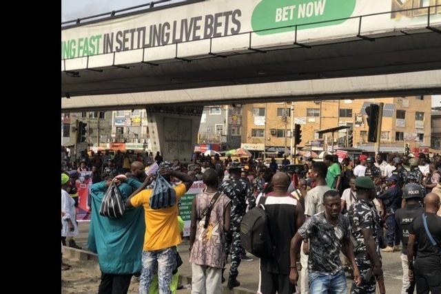 Nigerian protesters [Businessday NG]