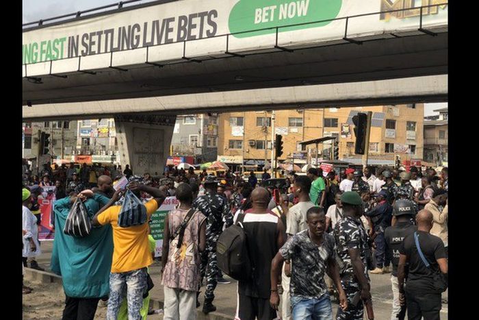 Nigerian protesters [Businessday NG]