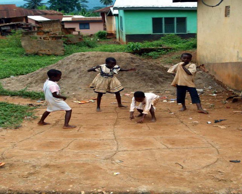 From Suwe to Ten-Ten: 7 Nigerian childhood games that still make us smile