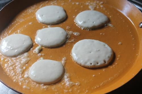 Eggless pancakes [YummyTummyAarthi]