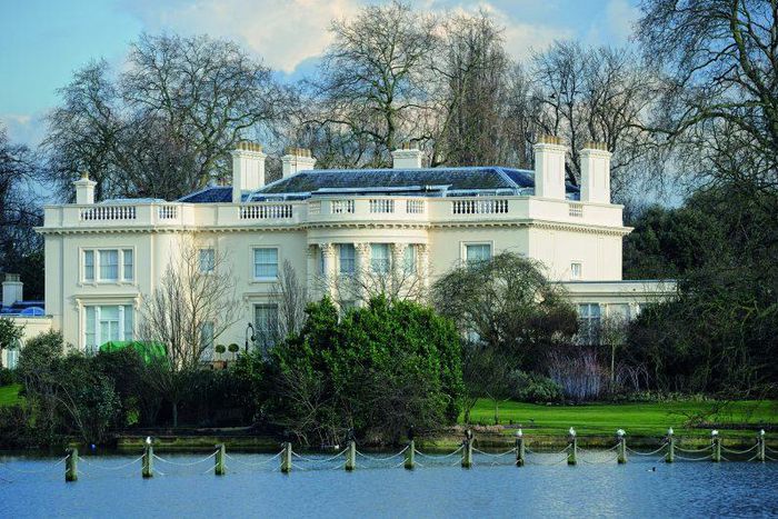 The Holme, London [TheOldie]