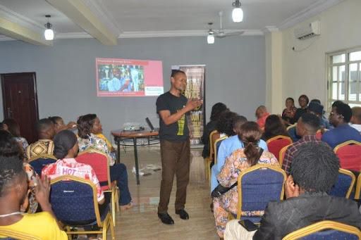 L-R: Responsible Beverage Services Manager, New Nigeria Foundation (NNF), Rivers State, Stanley Nyeche, orientating Bar Managers, at the AB InBev Foundation & International Breweries Plc sponsored Responsible Beverage Service Program held in Port Harco...
