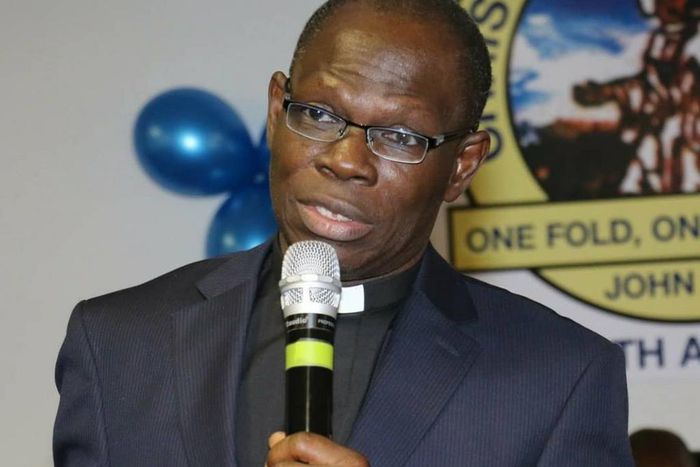 CAC leader, Pastor Samuel Oladele [Text&Publishing]