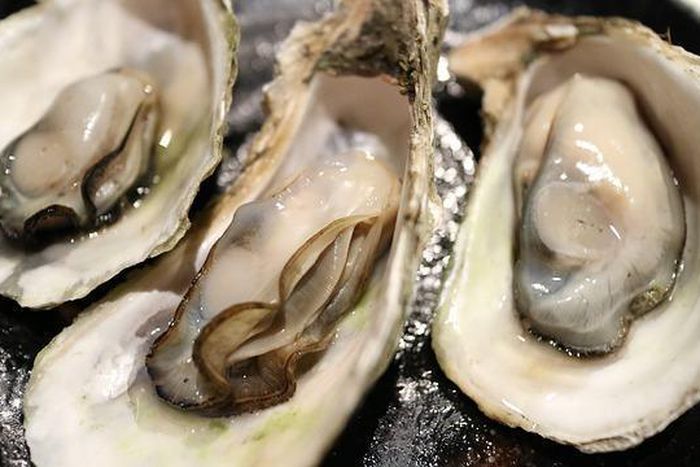 Oysters have some aphrodisiac properties [EatSomethingSexy]