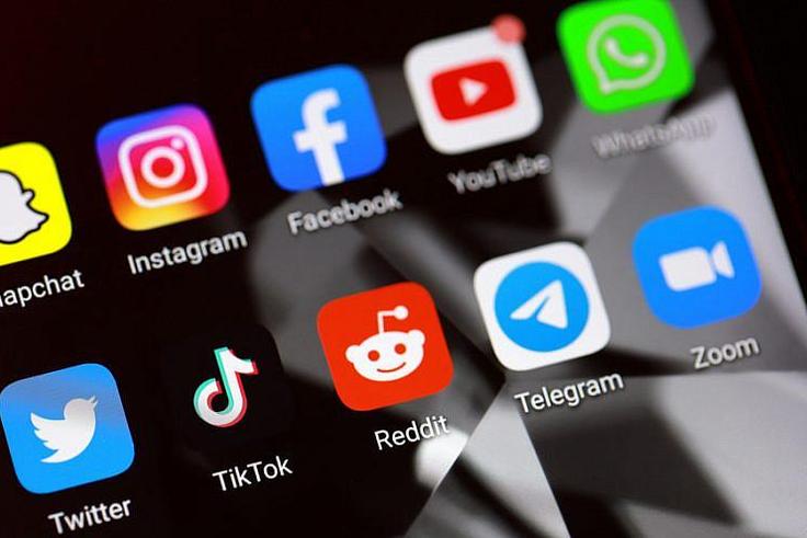 Are social media apps tracking you? [shutterstock]