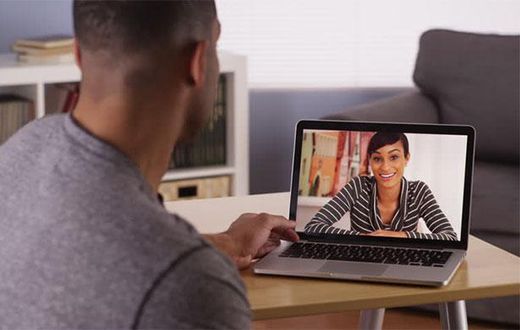 How to survive long-distance relationship [MadamMoney]