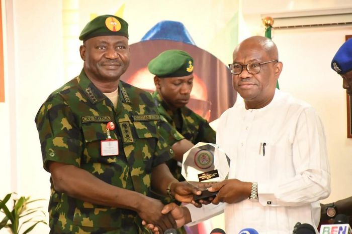 Wike vows to cooperate with Defence Chief to curb insecurity in FCT  [NAN]