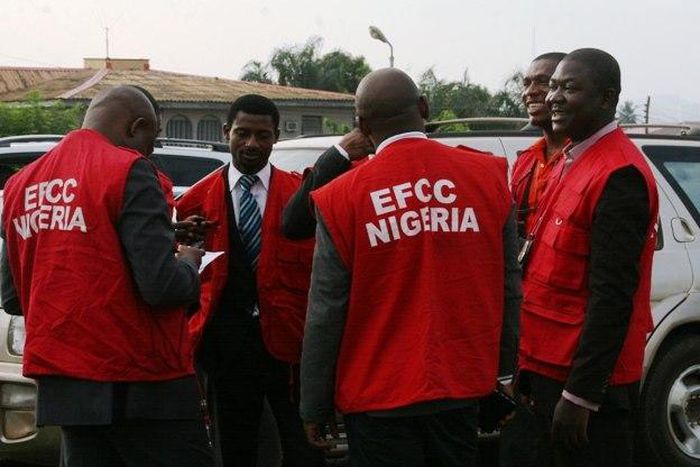 EFCC officials