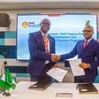 Governor Seyi Makinde signing the final investment agreement for the Oyo State Government-Shell Nigeria Gas Infrastructure Development and Distribution project. [Twitter:@seyiamakinde]