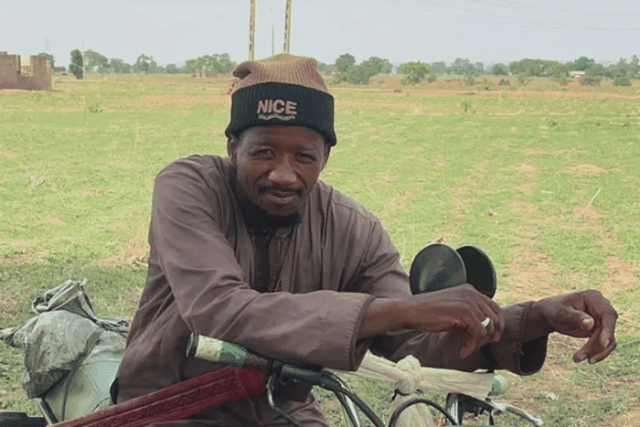 Notorious terrorists’ commander, Lawal Kwalba surrenders to troops in Kaduna