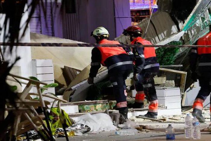 Four dead, 21 injured in Spain after Mallorca restaurant collapses [Voice of the Cape Radio]