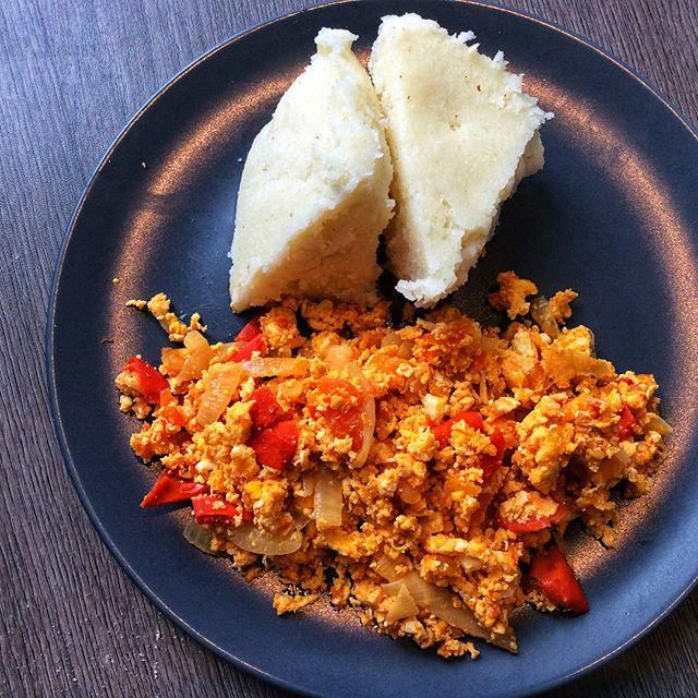 Ugali and scrambled eggs(411 Kenya)