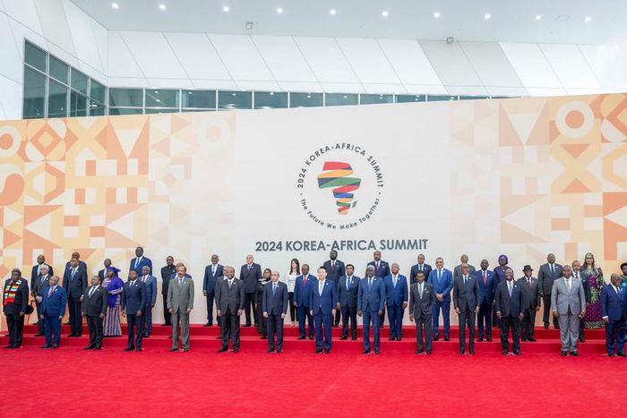 Africans express bitter annoyance with their leaders on Twitter