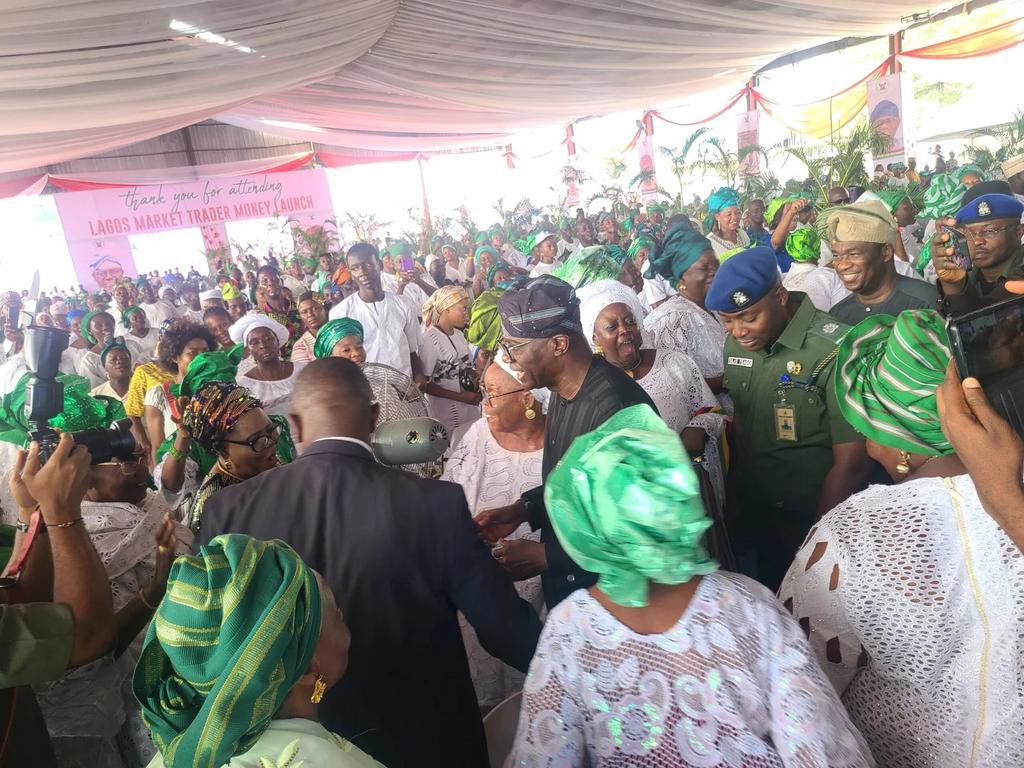 Oba Akiolu, Tinubu-Ojo laud Sanwo-Olu’s ₦750m market trader money initiative  [NAN]